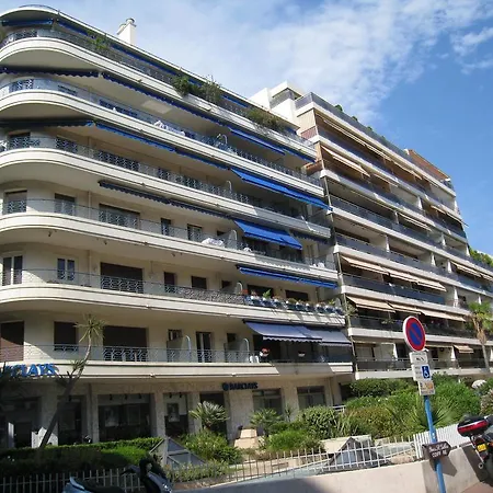 Medicis Апартаменты Канны